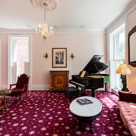 Central Park Bed & Breakfast-2